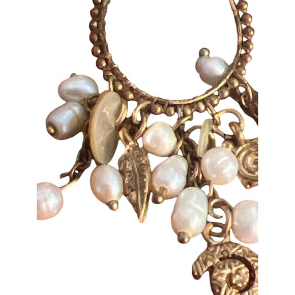 Vintage Gold Tone Etched Mother Pearl Chandelier Earrings Pearls Estate Hook 3" - Picture 4 of 5